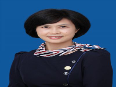 彭克利:小學(xué)部語文,高級教師，全國“千名優(yōu)秀班主任”，新教育實(shí)驗(yàn)先進(jìn)個人，長壽區(qū)語文“名教師”，長壽區(qū)人事考評專家，長壽區(qū)“長壽工匠”