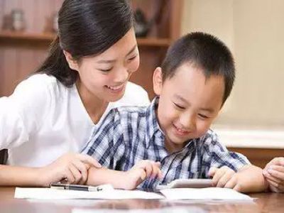 【好文轉(zhuǎn)載】 決定孩子一生的不是學習成績，寫得真好?。◤娏彝扑])